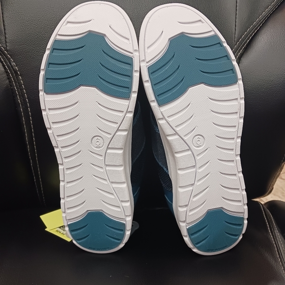 Kids' Delta Slip-On Apparel Water Shoes - All in Motion - Picture 3 of 4